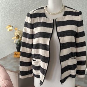 Ann Taylor Loft size 8, black‎ & cream stripes.